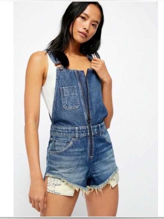 Free People Denim - We the Free People Sun-kissed Blue Denim Zip-Front Short Overalls 10